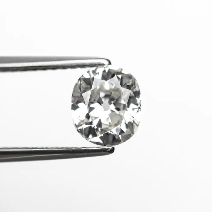 104ct 697x606x340mm SI1 G Modern Antique Old Mine Cut 2570401 Misfit Diamonds Rings