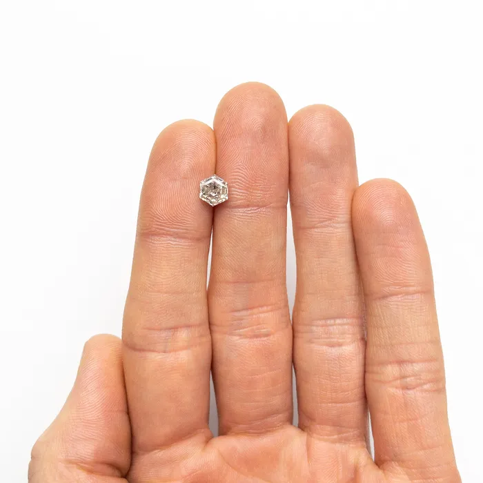 140ct 701x598x432mm Hexagon Step Cut 2460501 Misfit Diamonds Rings