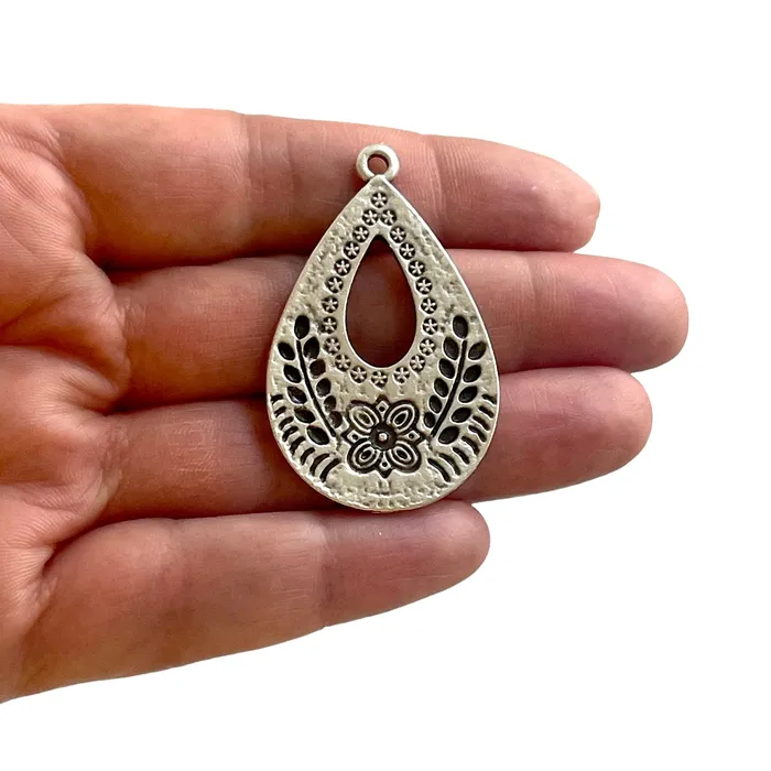 Antique Silver Plated Authentic Drop Pendant Peppy Beads Earrings