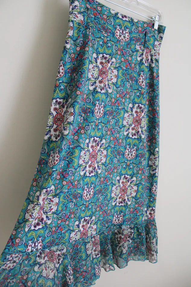 Bisou Bisou Bisou Bisou Blue Floral Ruffle Bottom Skirt S Petite Rings