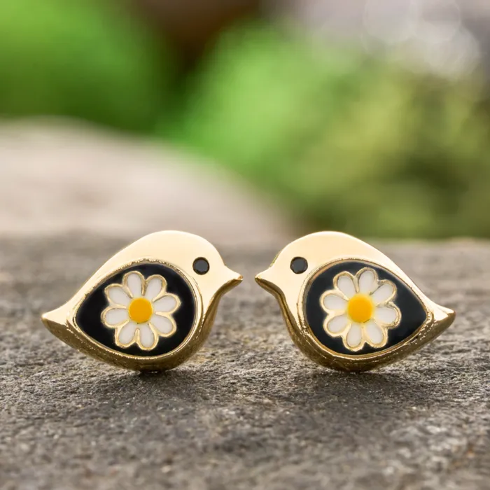 Chadds Ford Jewelry Earrings Gold Daisy Birdie Studs Dainty