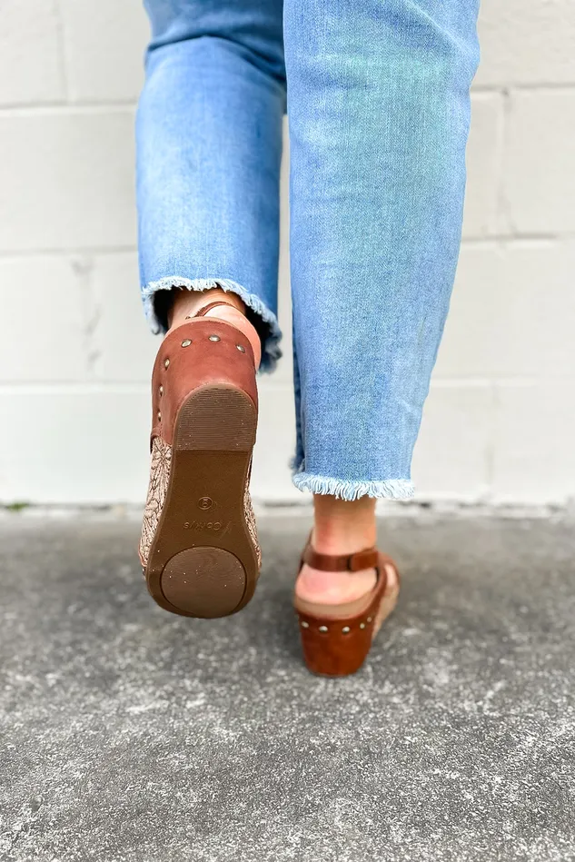 Corkys Rings Corkys Carley Wedge Sandal Cognac Floral Wrap