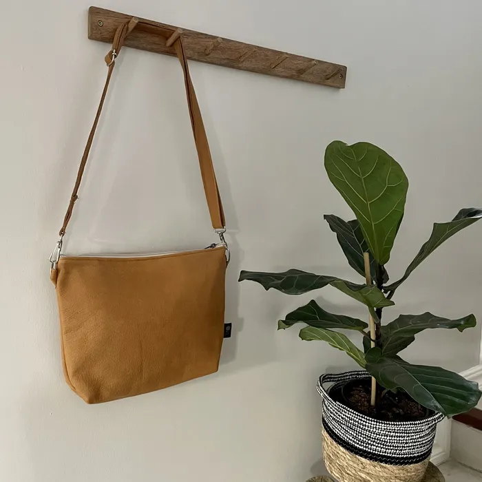 Earrings Leather Sling Bags Stowe HJT