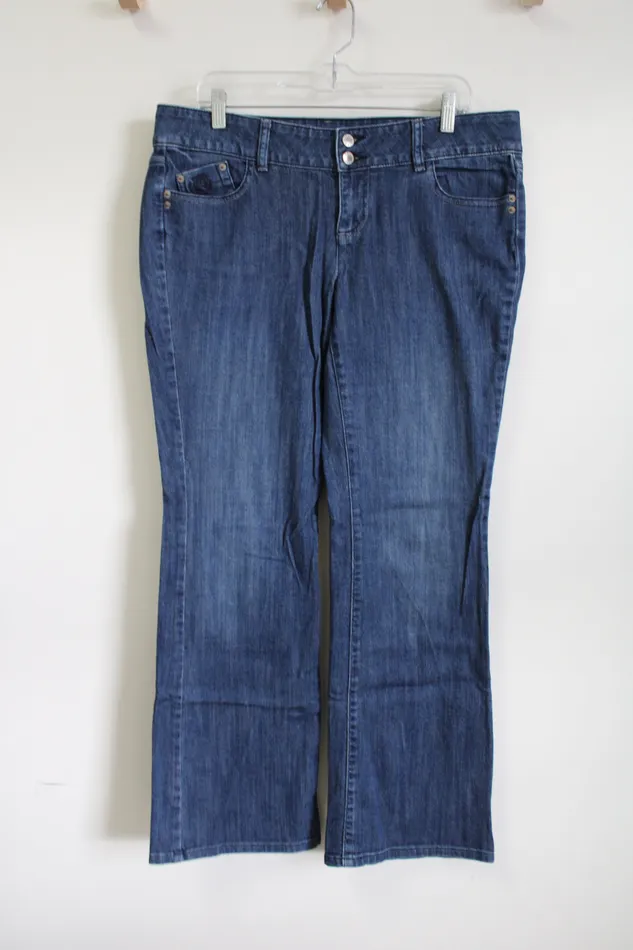 Elle Earrings Elle Embroidered Pocket Bootcut Jeans 12