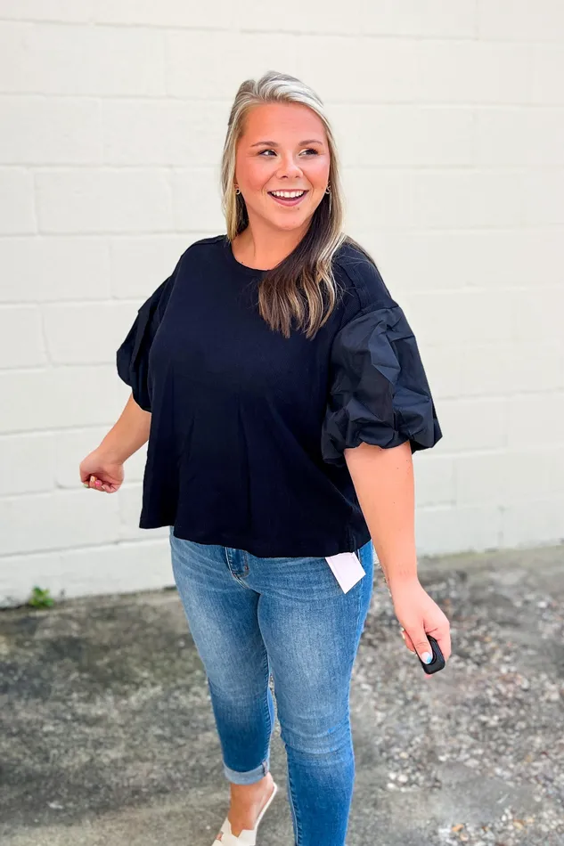 entro Necklaces One and Only Puff Sleeve Black