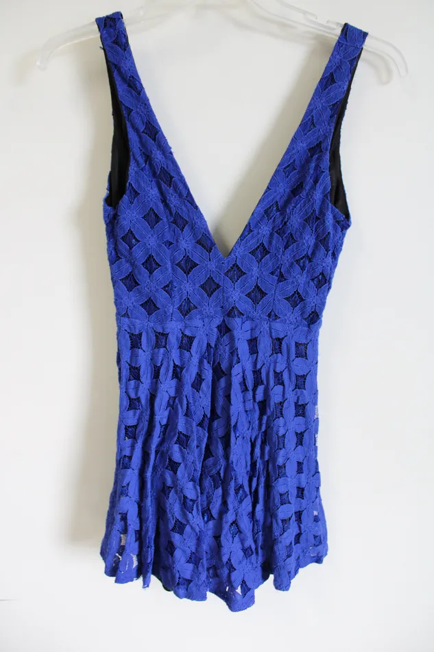 Finn Clover Finn Clover Drop V Neck Cobalt Blue Dress M Earrings