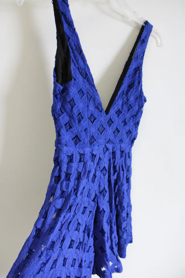 Finn Clover Finn Clover Drop V Neck Cobalt Blue Dress M Earrings