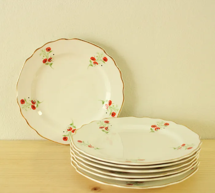 George Earrings RARE Lido WS George Poppy Flower White Made In The USA 293A 7 DessertSalad Plates Set Of 7 George Earrings RARE Lido WS George Poppy Flower White Made In The USA 293A 7 DessertSalad Plates Set Of 7