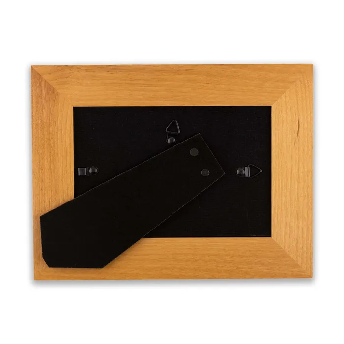GIFTWORKSPLUS Rings Wooden PCC Floral Frame