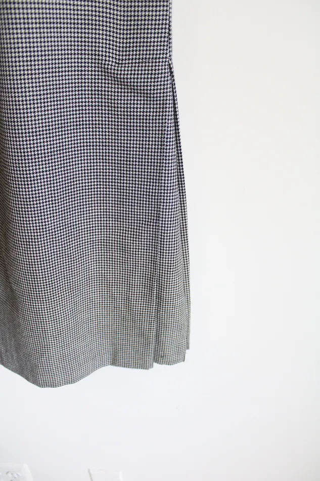 Harve Benard Vintage Harve Benard Wool Black Houndstooth Skirt 10 Petite Rings