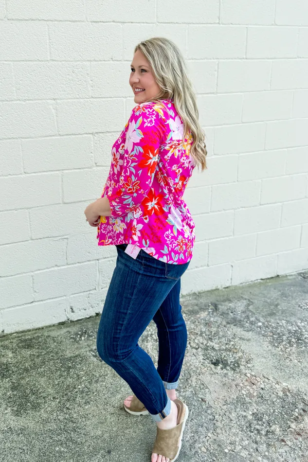 Hottie In The Pink Floral Lizzy Top Dear Scarlett Earrings