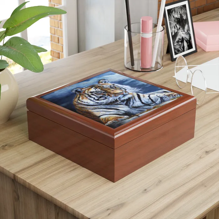 Jewelry Keepsake Box Bengal Tiger Lacquer Box Portraits by NC Earrings