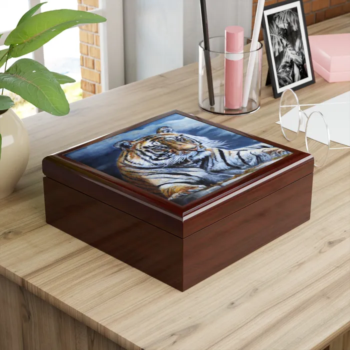 Jewelry Keepsake Box Bengal Tiger Lacquer Box Portraits by NC Earrings