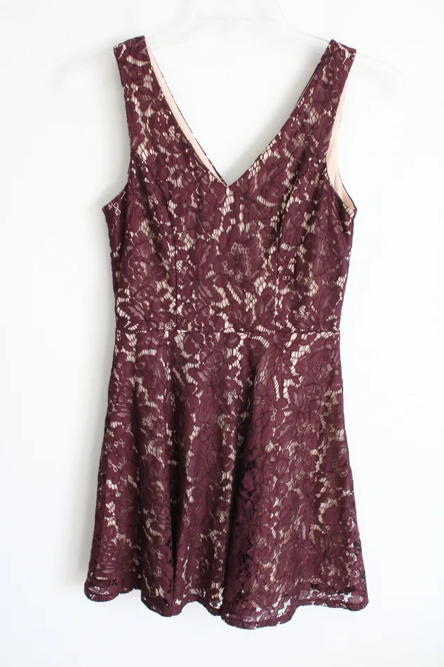 Jubilee Thrift Earrings NEW Soprano Burgundy Lace Dress M
