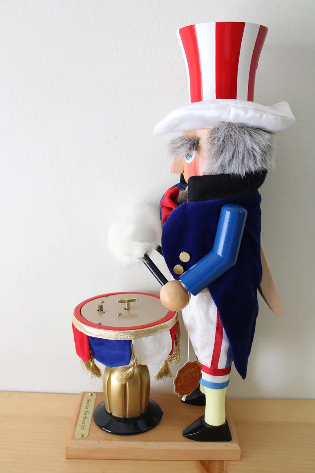 Jubilee Thrift Earrings Vintage Steinbach Musical AMERICA THE BEAUTIFUL Uncle Sam Nutcracker Drummer