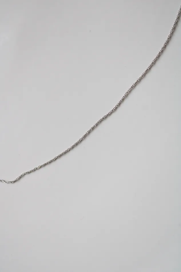 Jubilee Thrift White Gold 10KT Dainty Chain Necklace Necklaces