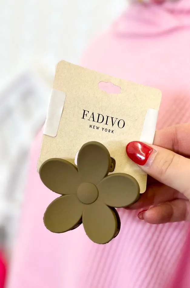 Judson Flower Claw Clip Khaki Earrings