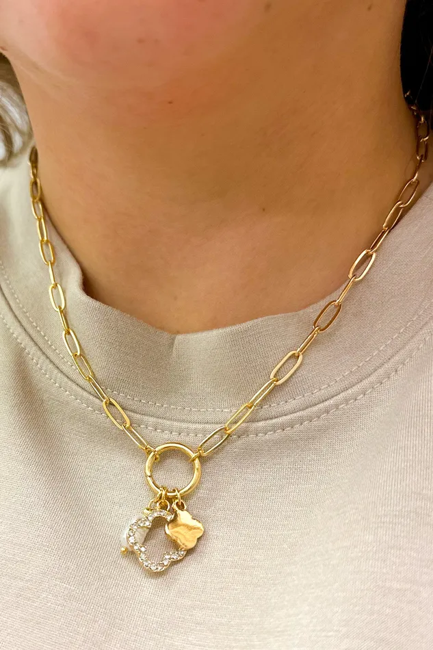 Judson Necklaces Metal Tone Paper Clip Chain Charm Necklace Featuring Clovers Pearls Judson Necklaces Metal Tone Paper Clip Chain Charm Necklace Featuring Clovers Pearls