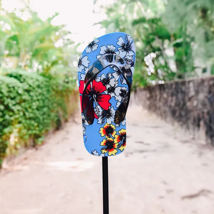 KAKAAKOKASUALS Rings Kakaako Kasuals Black Handle Fly Swatter Slipper