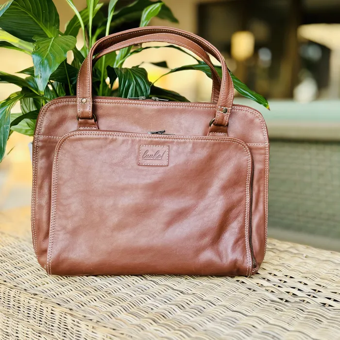 Leather Laptop Bag Charles LUUKS Earrings