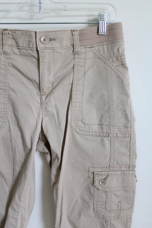 Levis Relaxed Fit MidRise Tan Cargo Capri 6 Lee Earrings