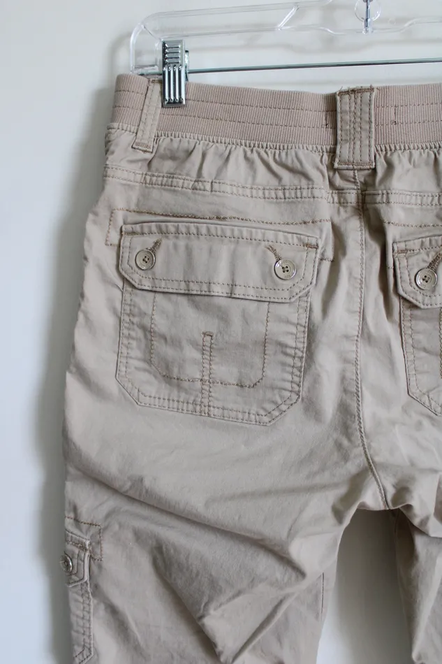 Levis Relaxed Fit MidRise Tan Cargo Capri 6 Lee Earrings