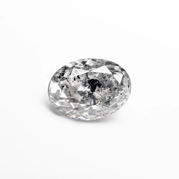 Misfit Diamonds Rings 145ct 798x581x424mm Oval Brilliant 2564301