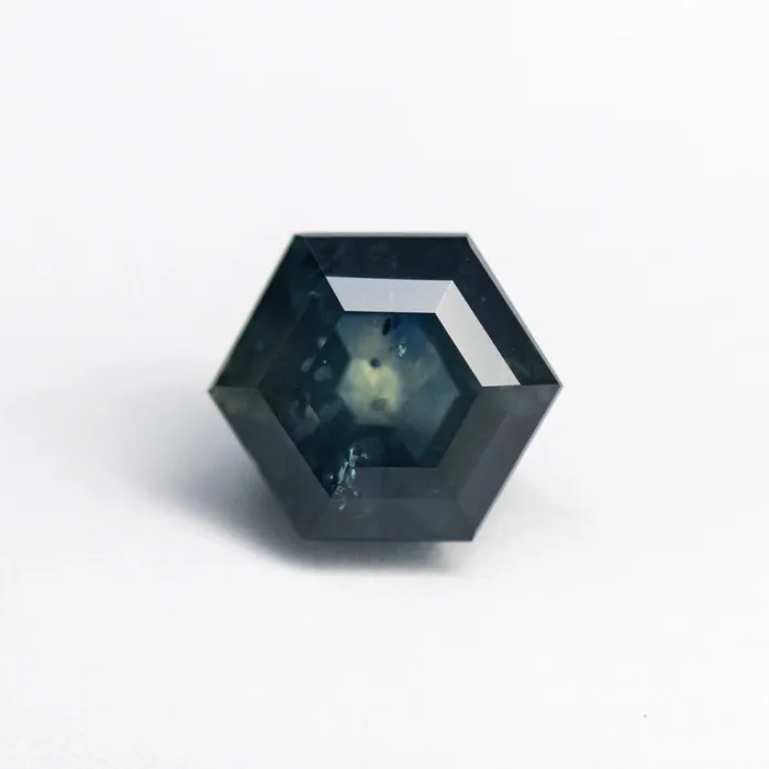 Misfit Gems Rings 305ct 860x733x568mm Hexagon Step Cut Sapphire 2098301 Misfit Gems Rings 305ct 860x733x568mm Hexagon Step Cut Sapphire 2098301