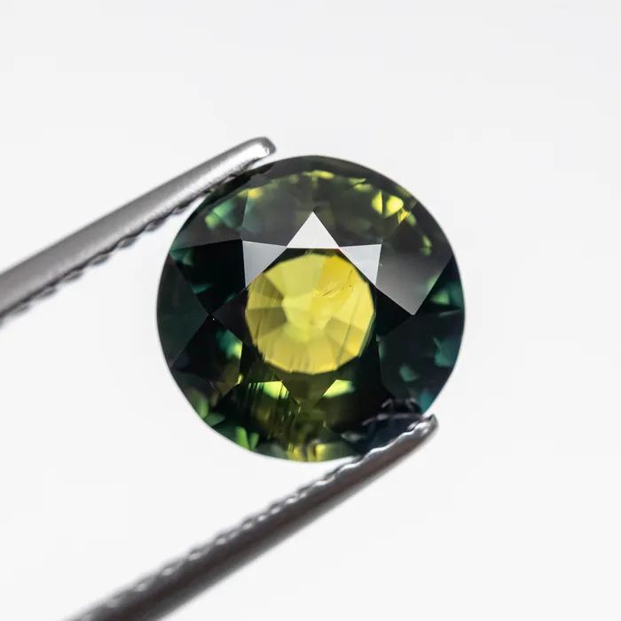 Misfit Gems Rings GreenTeal Brilliant Sapphire 263ct Round