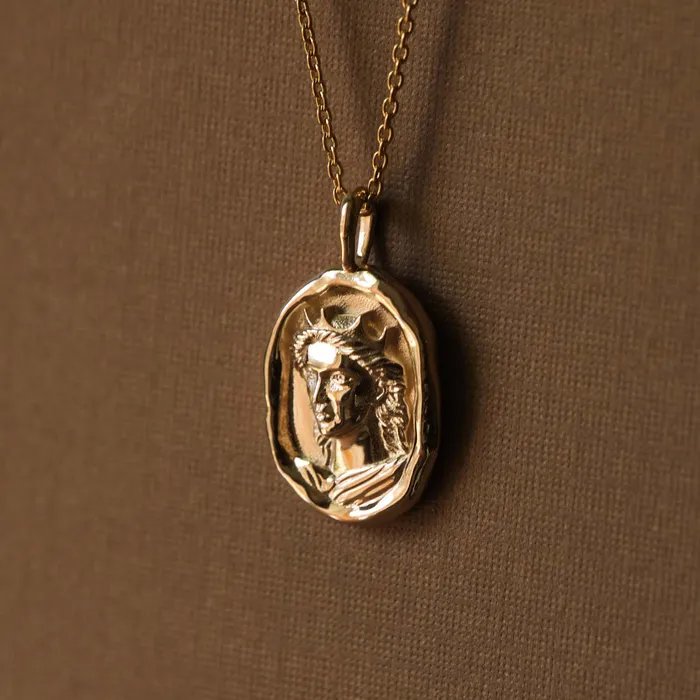 Necklaces Boudica Molten Gold Pendant COMMON ERA