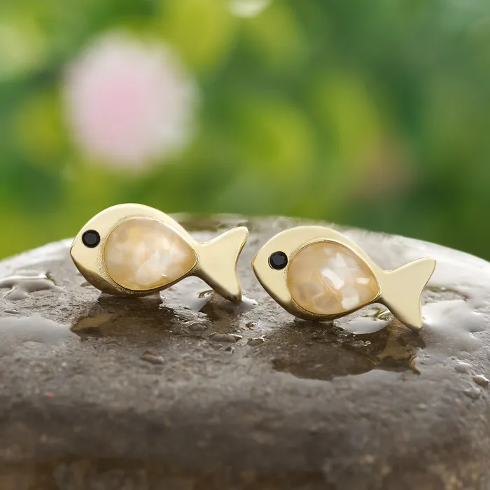 Necklaces Gold Sterling Silver Sand Fishie Studs Mother of Pearl Chadds Ford Jewelry