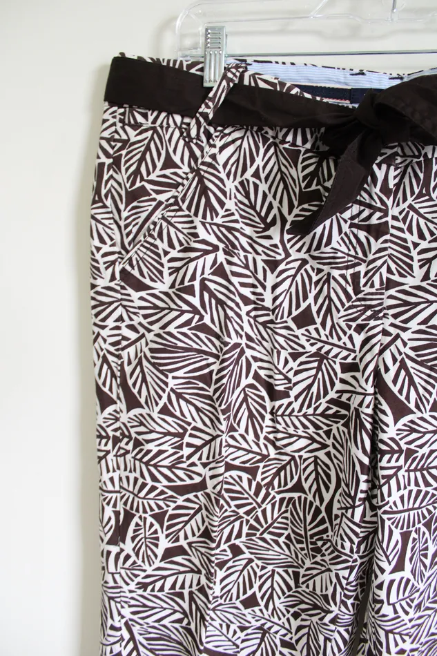 Necklaces Lands End NEW Lands End Brown Leaf Patterned Capri 14