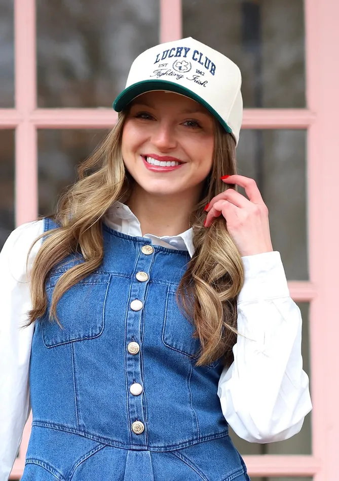 Necklaces Lucky Club Hat Erin Sourcing