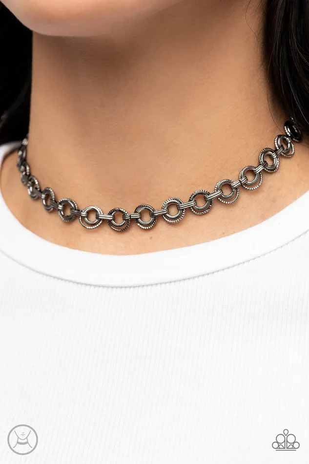 Necklaces Paparazzi Accessories Grit and Grind Black
