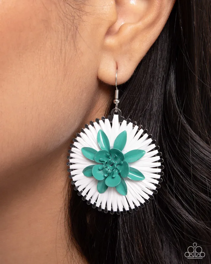 Paparazzi Accessories Earrings Dancing Daydream Green