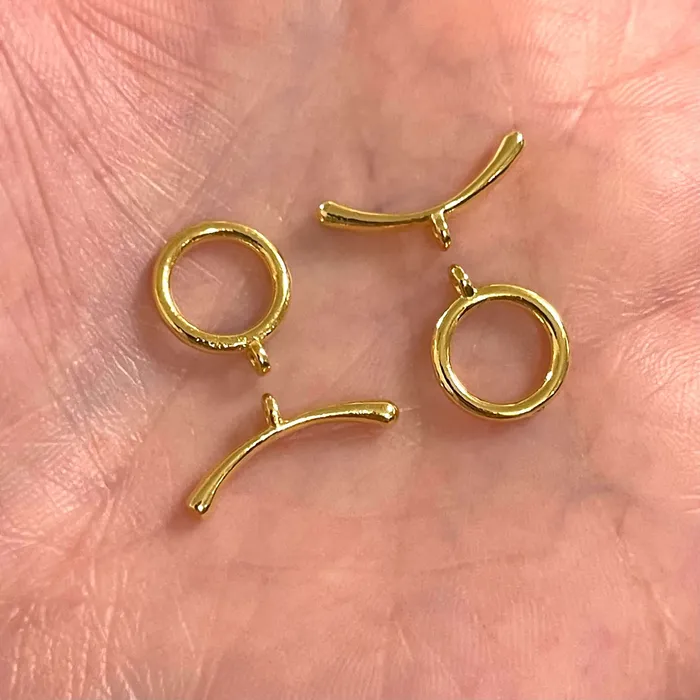 Peppy Beads 2 Sets 24Kt Shiny Gold Plated Toggle Clasps PreStyled Sets