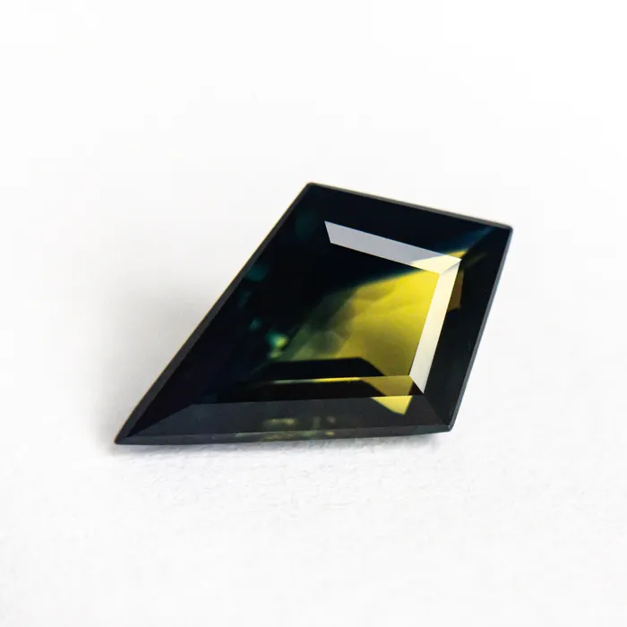 Rings 316ct 1330x836x472mm Kite Step Cut Sapphire 2511101 Misfit Gems
