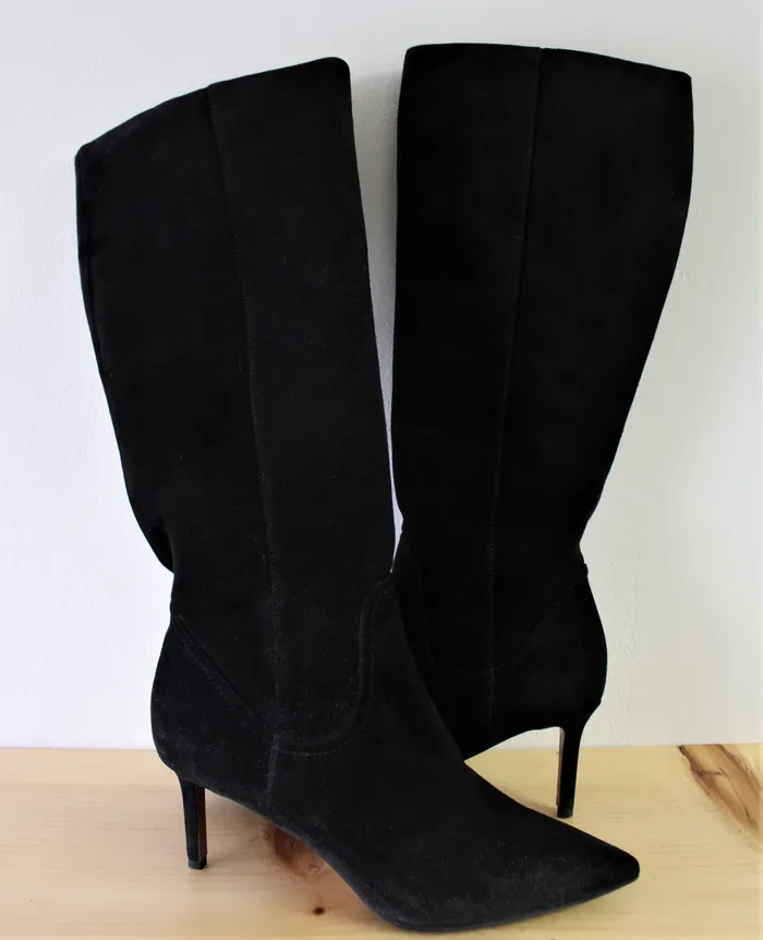 Rings Aquatalia Aquatalia Black Suede Heeled Boots Size 10