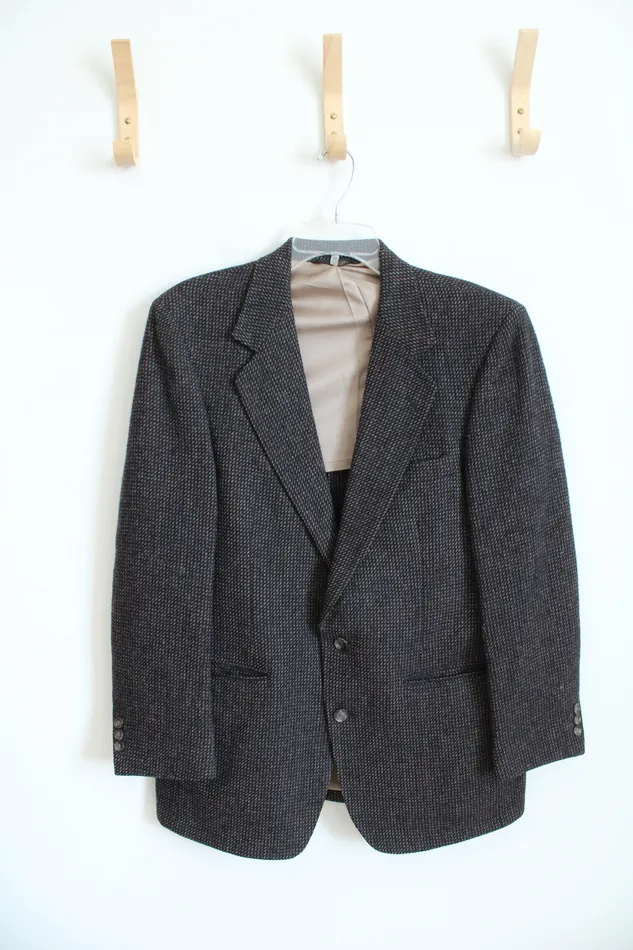 Rings Dietrichs Menswear Dietrichs Menswear Black Burgundy Green Patterned Wool Blazer 40R Rings Dietrichs Menswear Dietrichs Menswear Black Burgundy Green Patterned Wool Blazer 40R