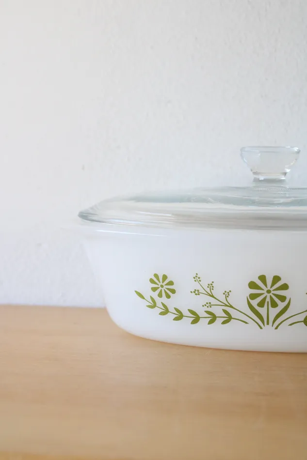 Rings Glasbake Green Daisy J235 1 QT Oval Covered Dish Glasbake