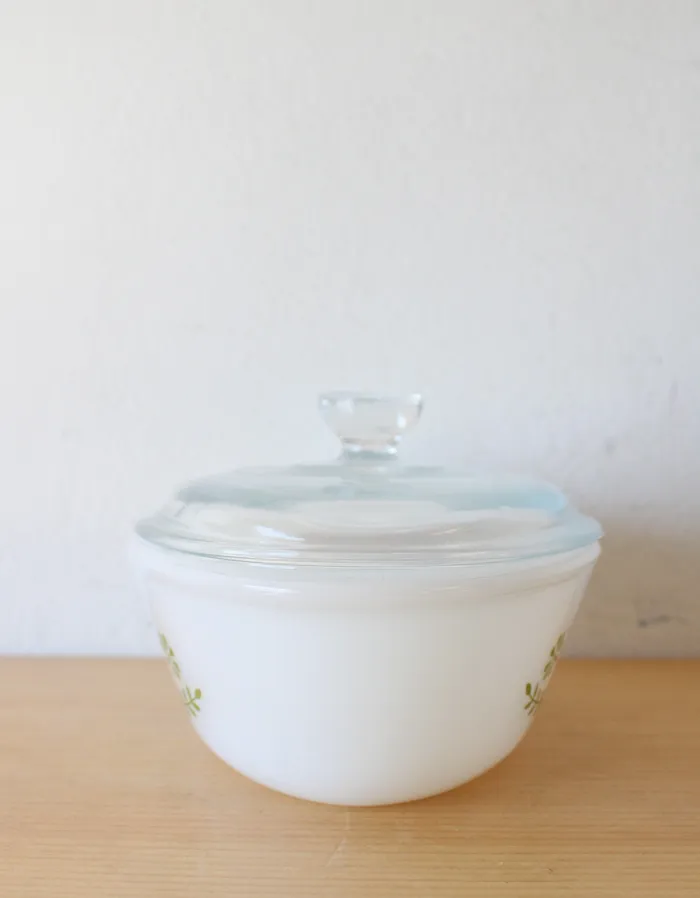 Rings Glasbake Green Daisy J235 1 QT Oval Covered Dish Glasbake