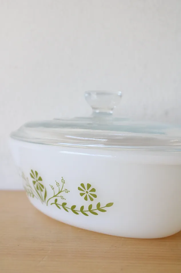 Rings Glasbake Green Daisy J235 1 QT Oval Covered Dish Glasbake