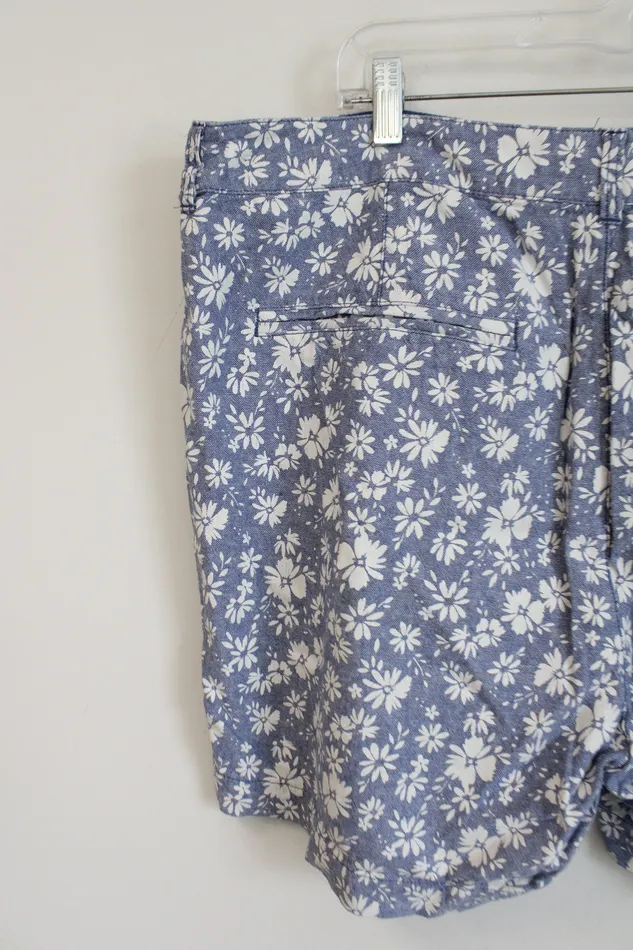 Rings Old Navy High Rise Blue White Floral Everyday Short 18 Old Navy