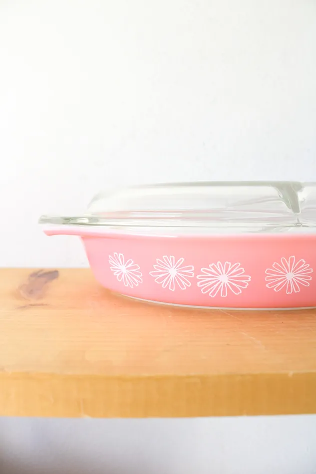 Rings Pyrex Pyrex Vintage 15 Quart Pink Daisy Oval Divided Covered Serving Dish