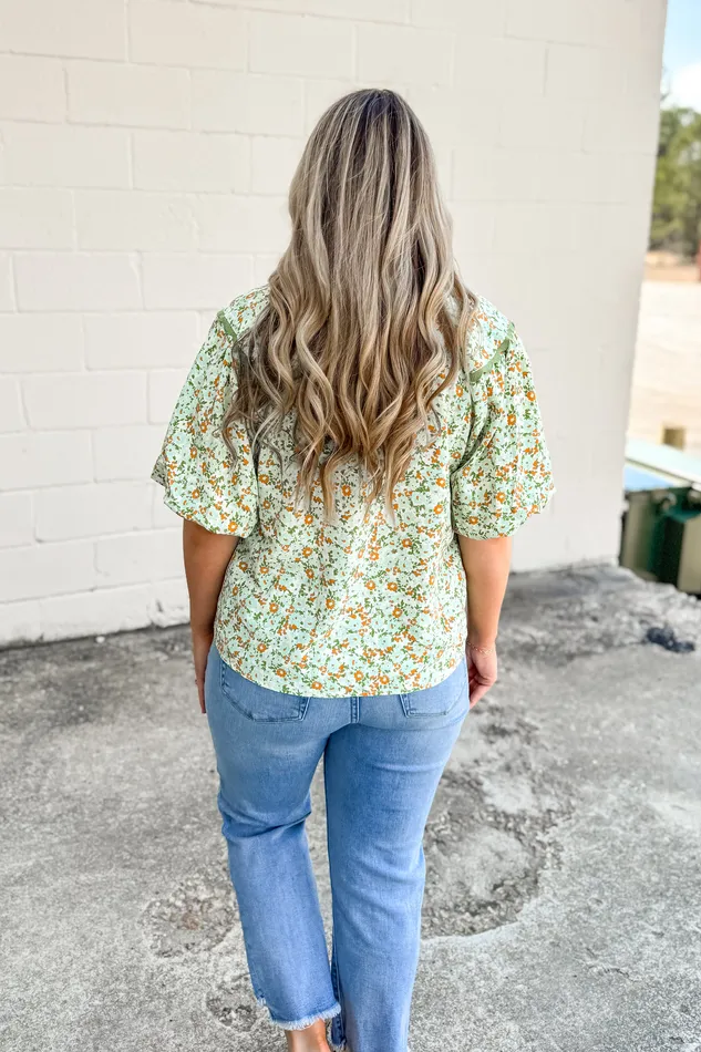 Rings Umgee Keep Blooming Floral Top