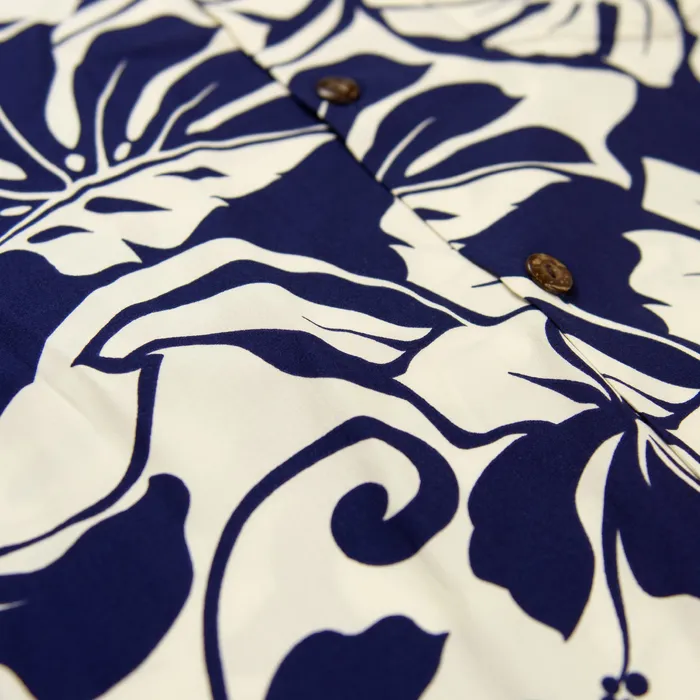 ROYALHAWNCREAT Earrings Paradise Bay Ray Pop Collection Mens Aloha Shirt