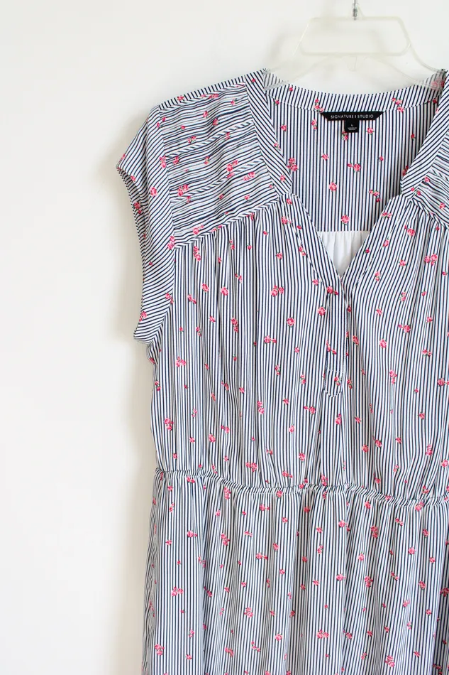 Signature Studio Rings Signature Studio Blue White Floral Striped Chiffon Dress L
