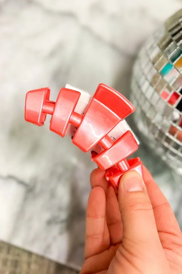 Teleties Faire Earrings Teleties Classic Medium Hair Clip Calming Coral