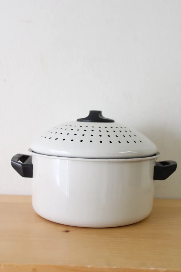 The Better Pasta Pot Small White Pot Jubilee Thrift Rings