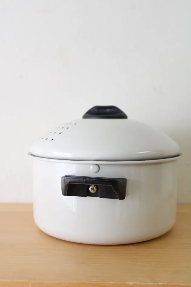 The Better Pasta Pot Small White Pot Jubilee Thrift Rings